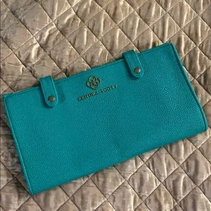 EUC Kendra Scott Travel Organizer in Teal